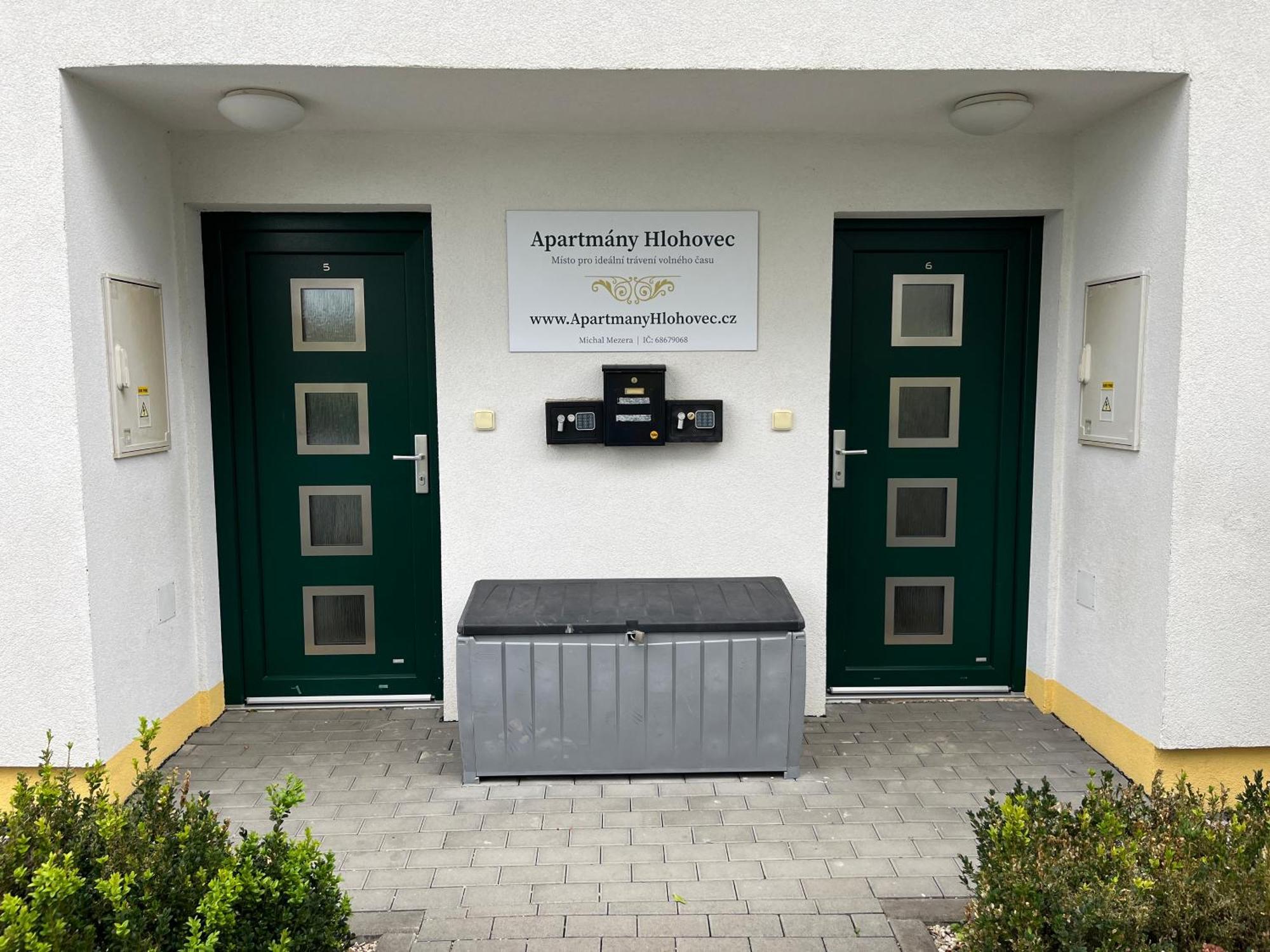Apartmány Hlohovec Exterior foto